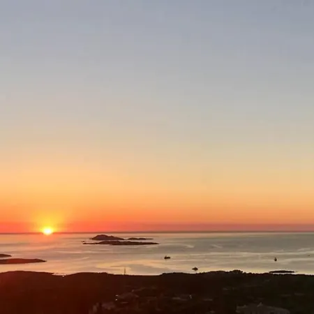 Sunrise 14 * San Pantaleo